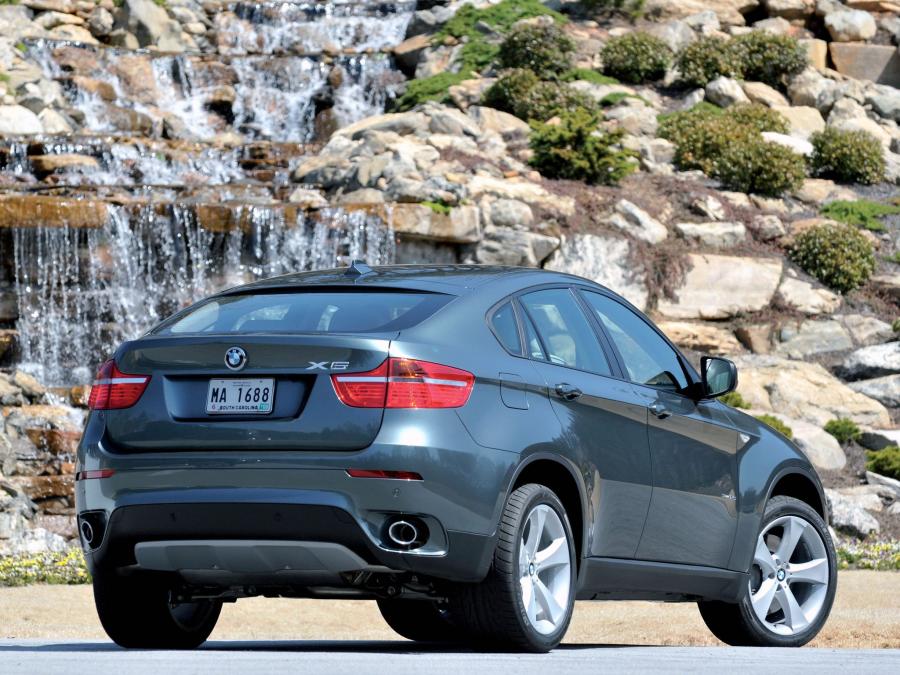  BMW X6 xDrive 3.5d 2008 года  (фото 9 из 16)